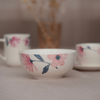 Miseczka PINK PETAL 750 ml z porcelany New Bone 91435